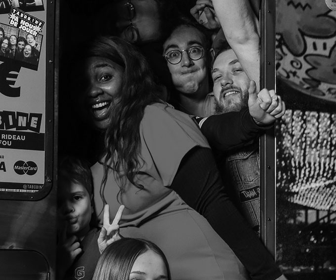 Instala una cabina fotográfica para un evento